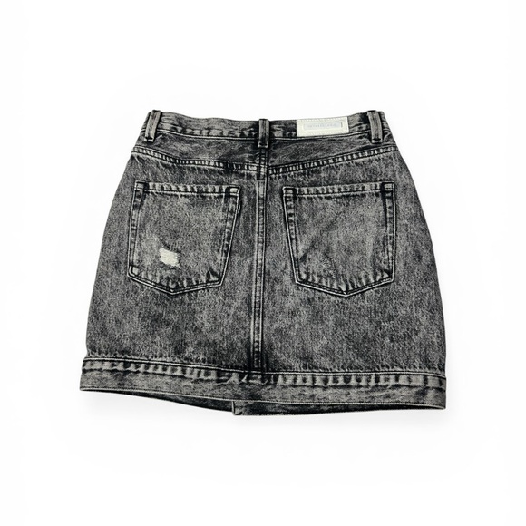 Neon Blonde Size 25 Distressed Black Denim Skirt - Picture 2 of 2